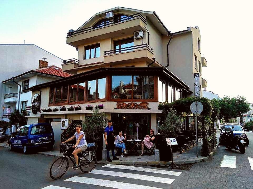 Hotel Albatros New Town Sosopol Exterior foto